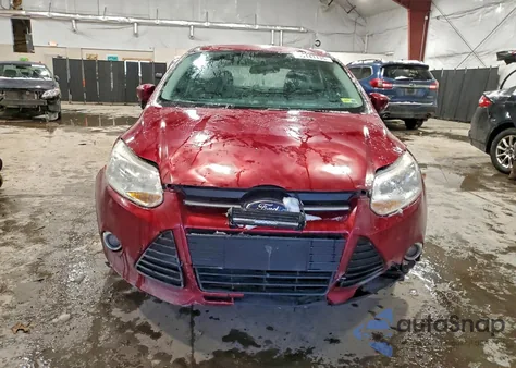 2014 Ford Focus Se z USA, uszkodzony, nr VIN 1FADP3K21EL148957